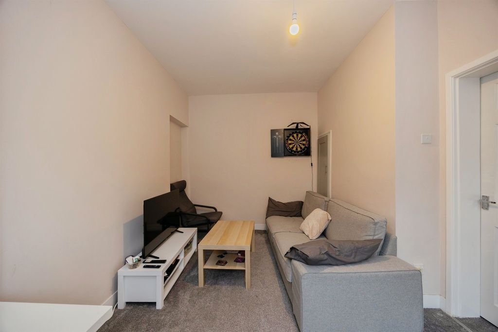 Additional image 6 of 1 bed flat for saleCopnor Road, Portsmouth PO3