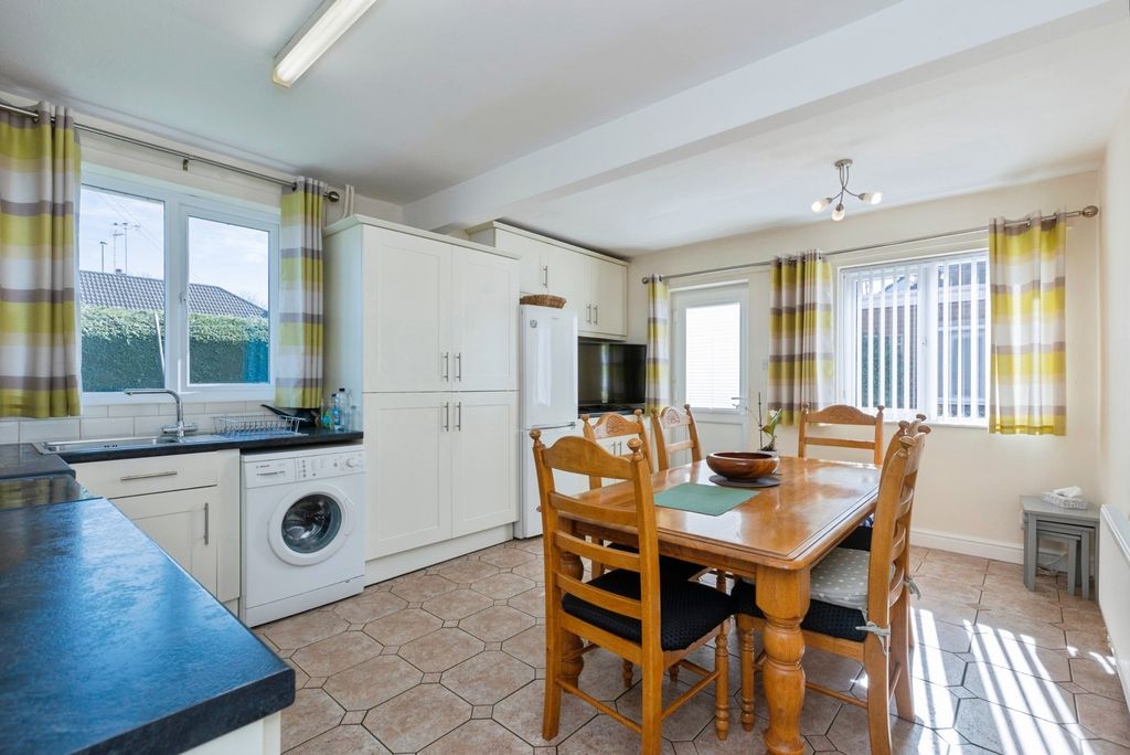 Additional image 5 of 2 bed bungalow for saleAlexandra Street, Thurmaston, Leicester, Leicestershire LE4