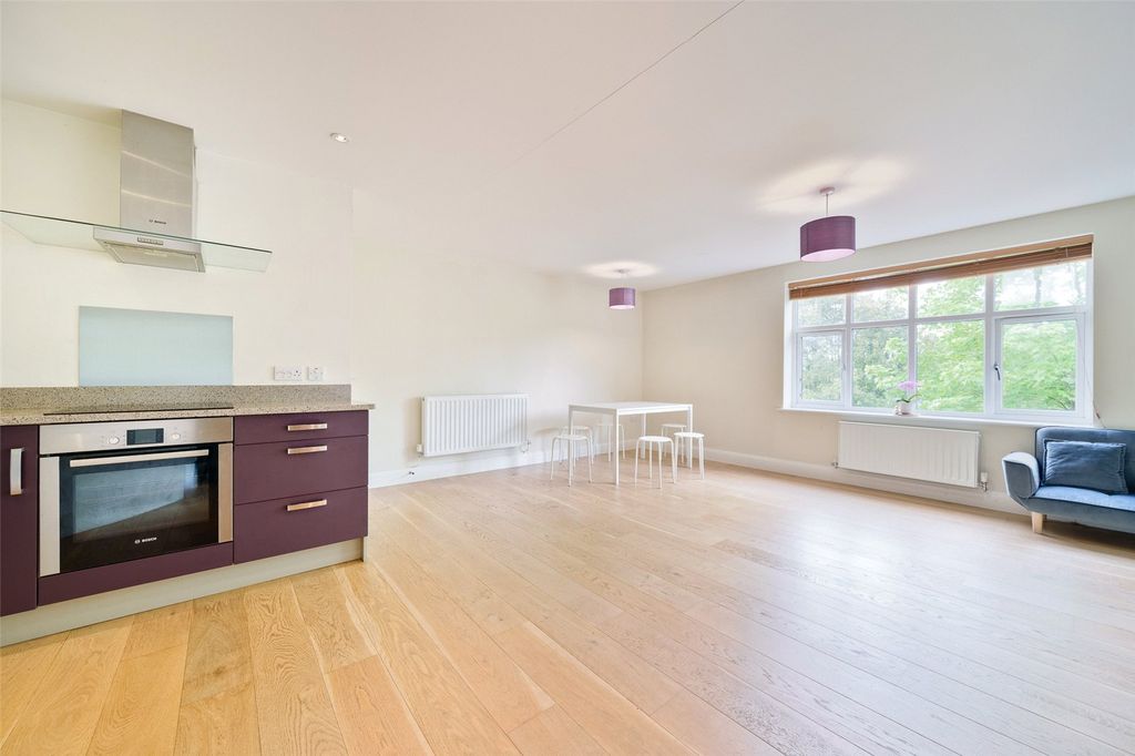 Additional image 2 of 2 bed flat for saleMilton Road, Wokingham, Berkshire RG40