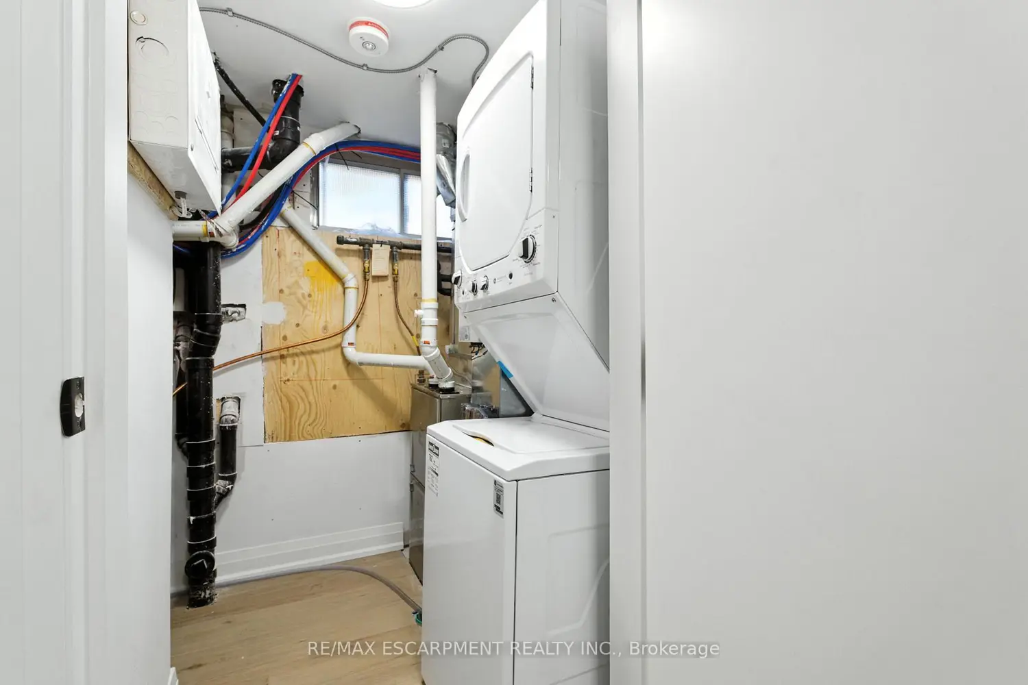 Additional image 14 of 929 Upper Ottawa Street