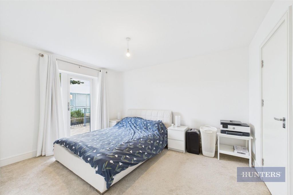 Additional image 7 of 2 bed flat for saleElm Quay, Thomas Blake Avenue, Southampton SO14