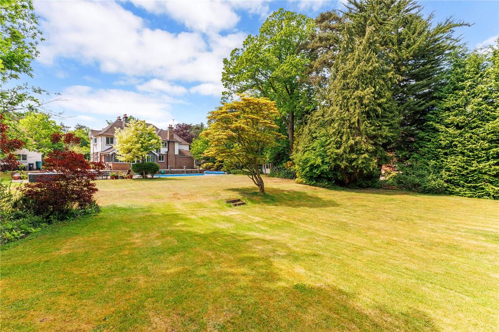 Additional image 3 of 5 bed detached house for saleThe Ridges, Finchampstead, Wokingham RG40