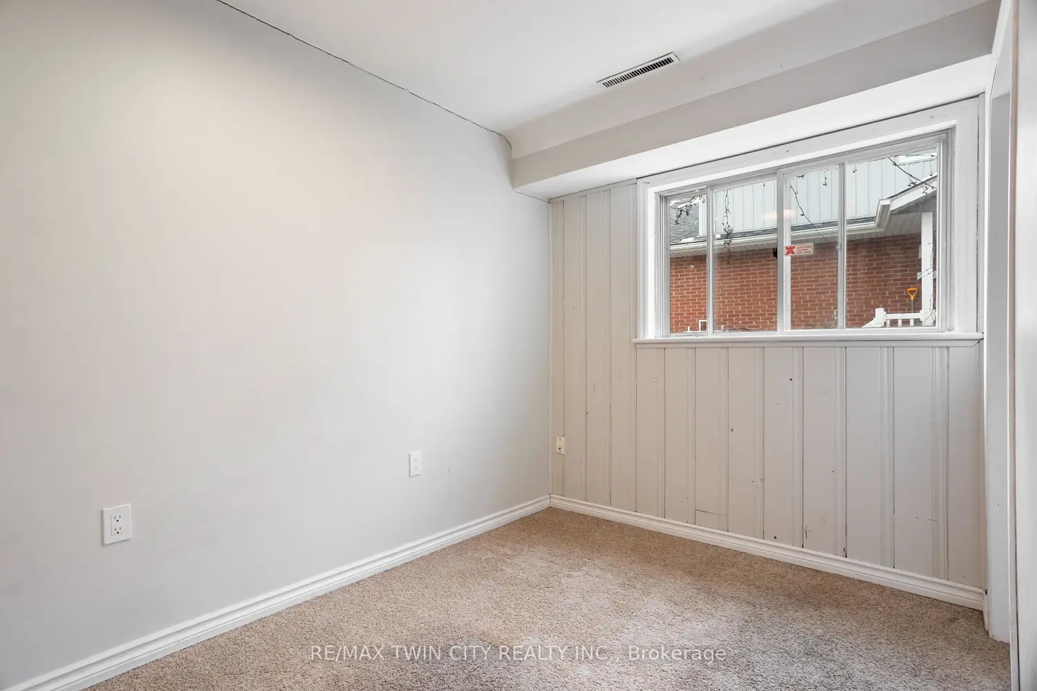 Additional image 11 of 261 Water Street