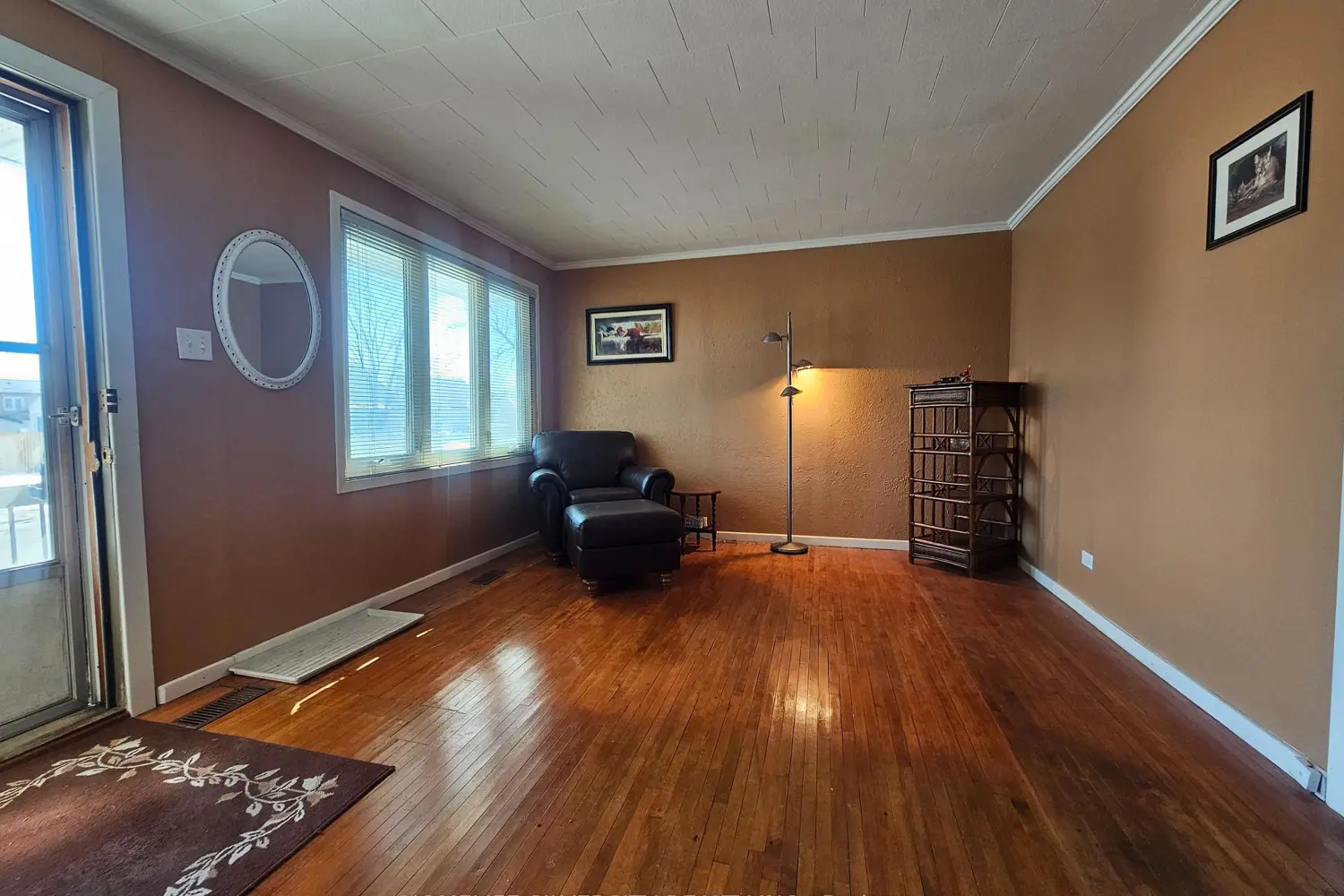 Additional image 9 of 3067 Churchill Avenue