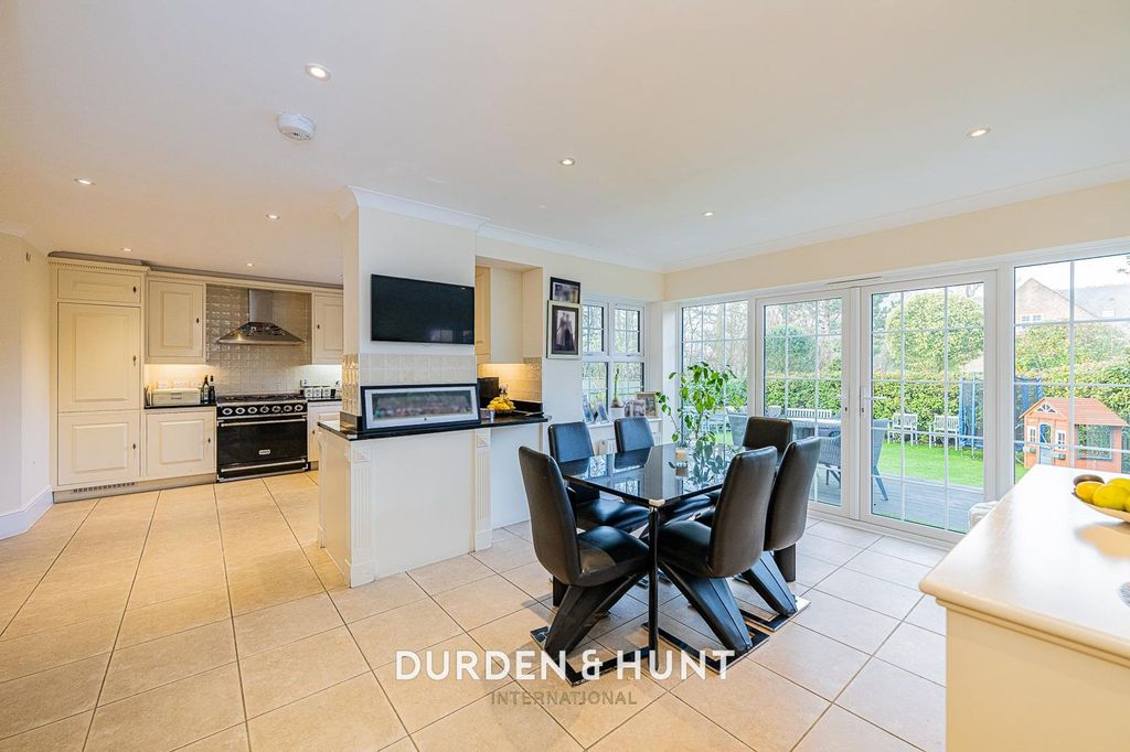 Additional image 7 of 5 bed detached house for saleRegents Drive, Woodford Green IG8