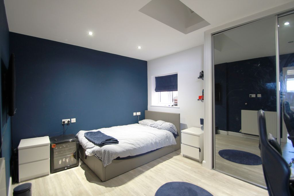 Additional image 19 of 5 bed property for saleFaire Road, Glenfield, Leicester, Leicestershire LE3