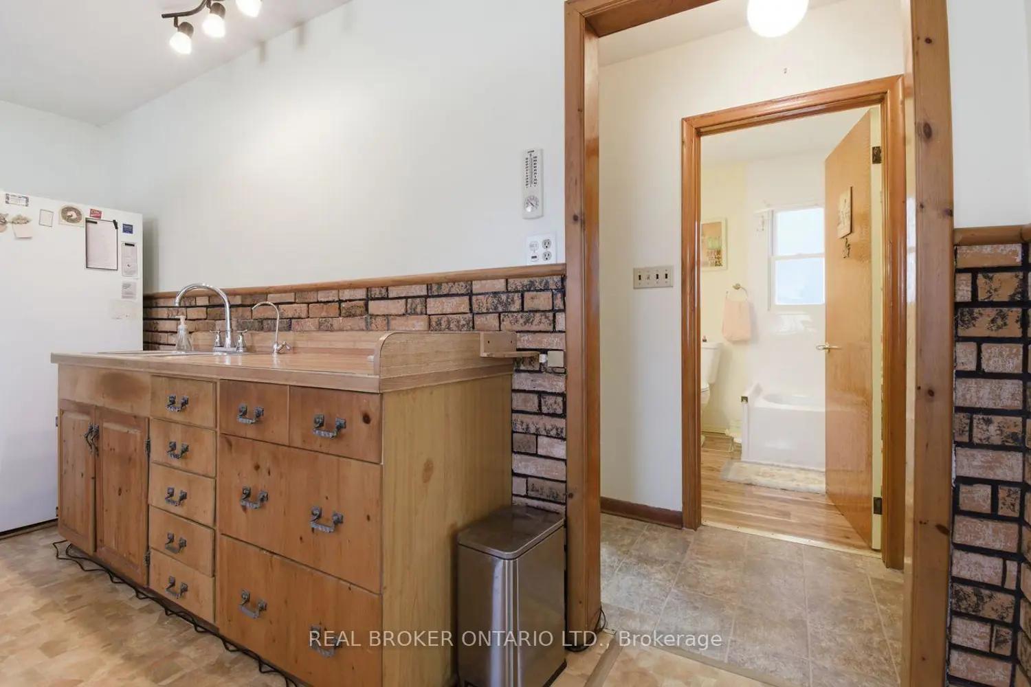 Additional image 6 of 80 Knoll Street