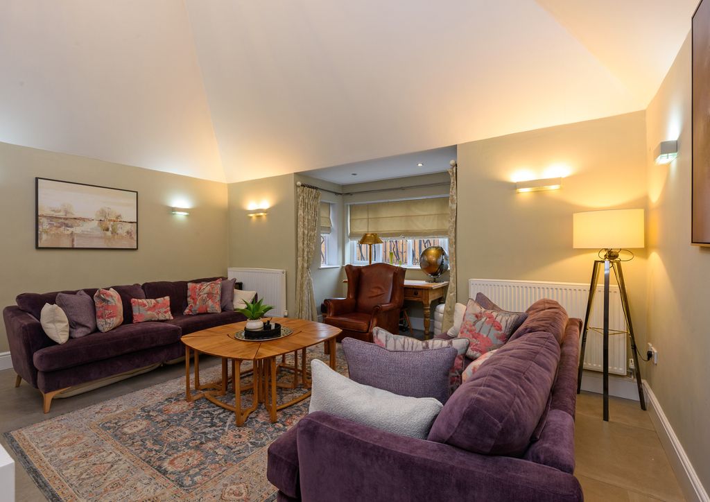 Additional image 3 of 5 bed detached house for saleWorcester, Worcestershire WR3