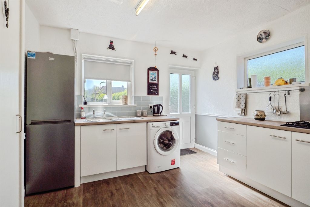 Additional image 5 of 3 bed semi-detached house for saleGracedieu Road, Loughborough LE11