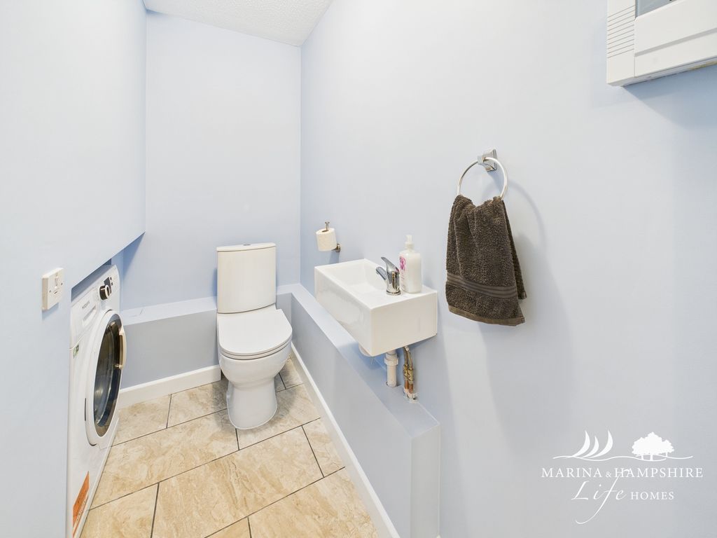 Additional image 10 of 3 bed town house for saleCarne Place, Port Solent PO6