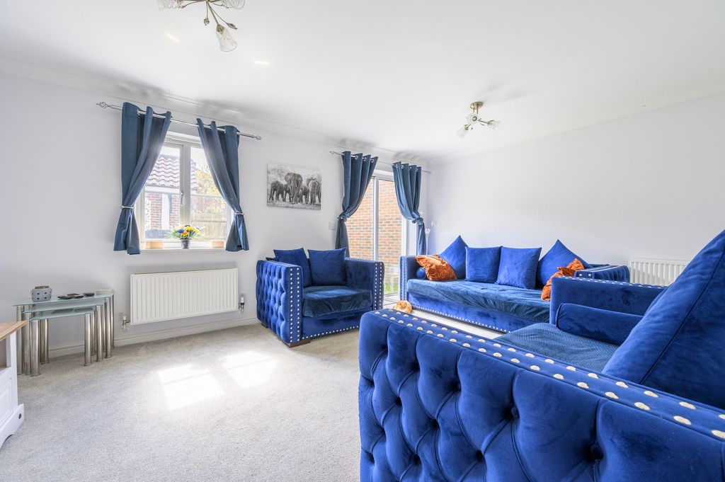 Additional image 6 of 4 bed detached house for saleCrocus Street, Wymondham NR18