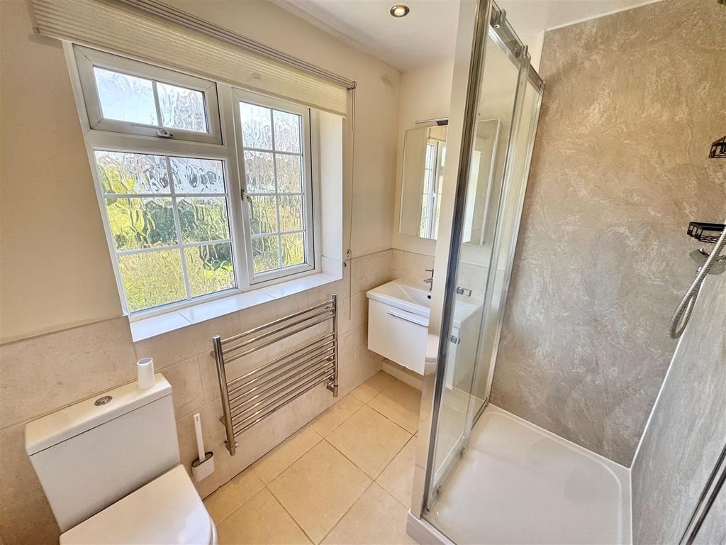 Additional image 8 of 2 bed mews for saleCavendish Mews, Wilmslow, Cheshire SK9