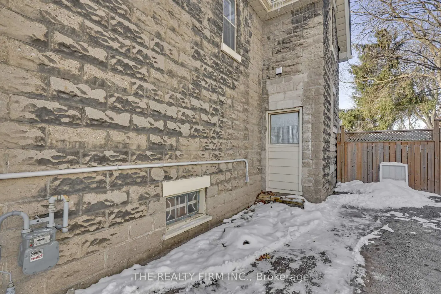Additional image 3 of 924 Princess Avenue
