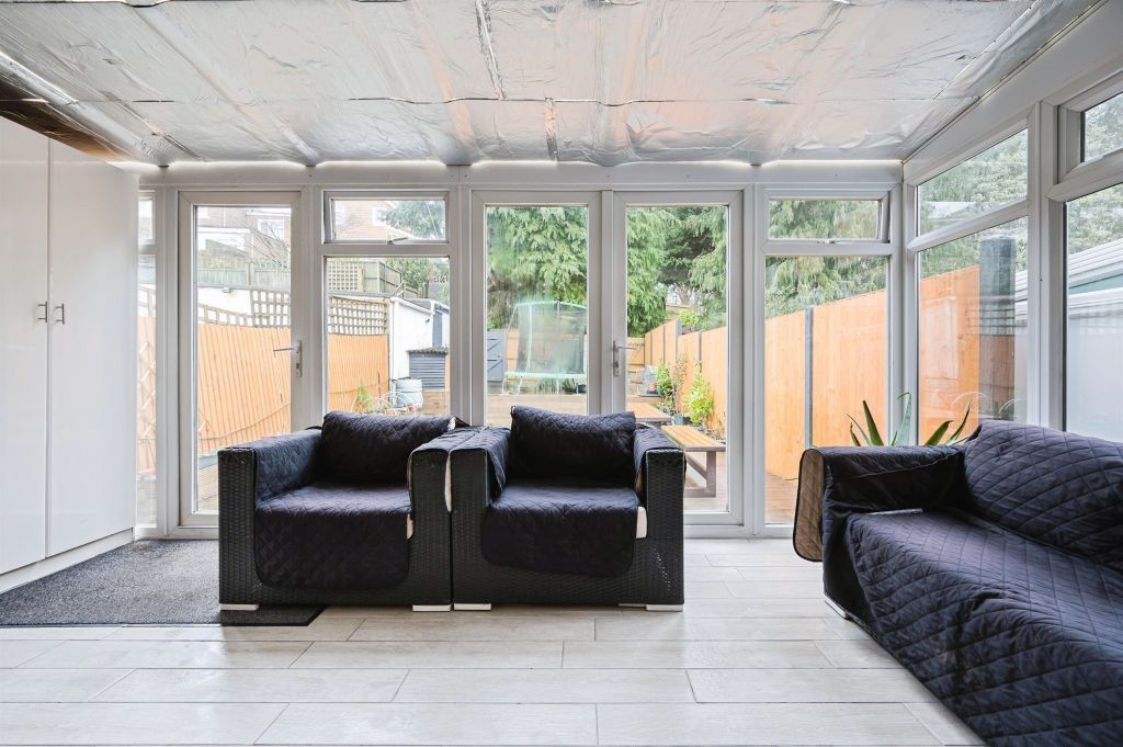 3 bed terraced house for saleGorselands Road, Southampton SO18 photo 5