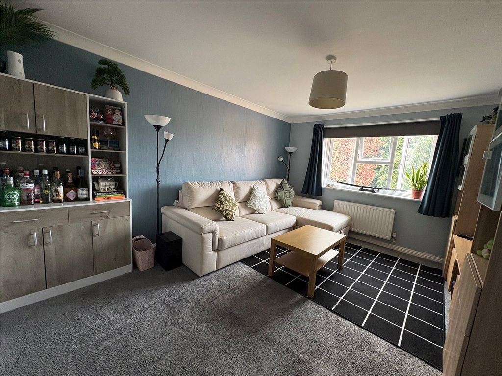Additional image 2 of 2 bed flat for saleCarlisle Road, Southampton, Hampshire SO16