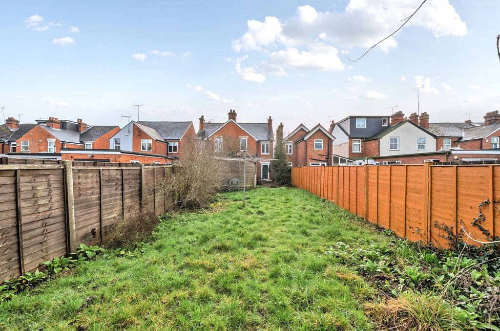 Additional image 2 of 3 bed semi-detached house for saleWescott Road, Wokingham, Berkshire RG40