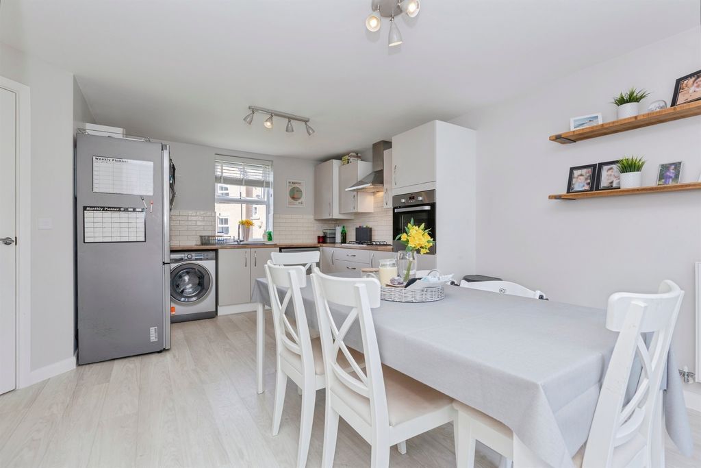 Additional image 9 of 3 bed semi-detached house for saleCooper Crescent, Whetstone, Leicester LE8