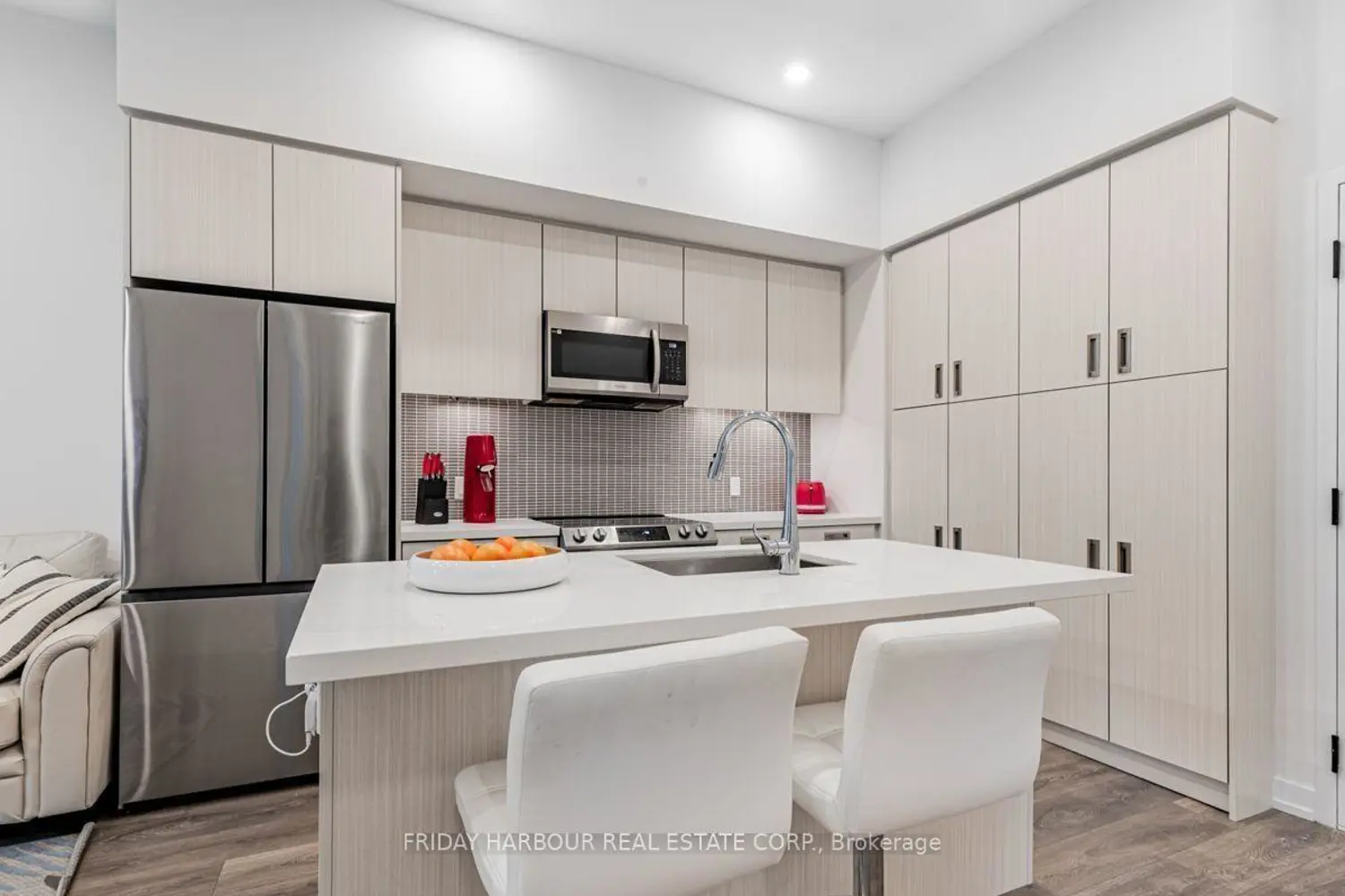 Additional image 8 of 415 Sea Ray Avenue 126