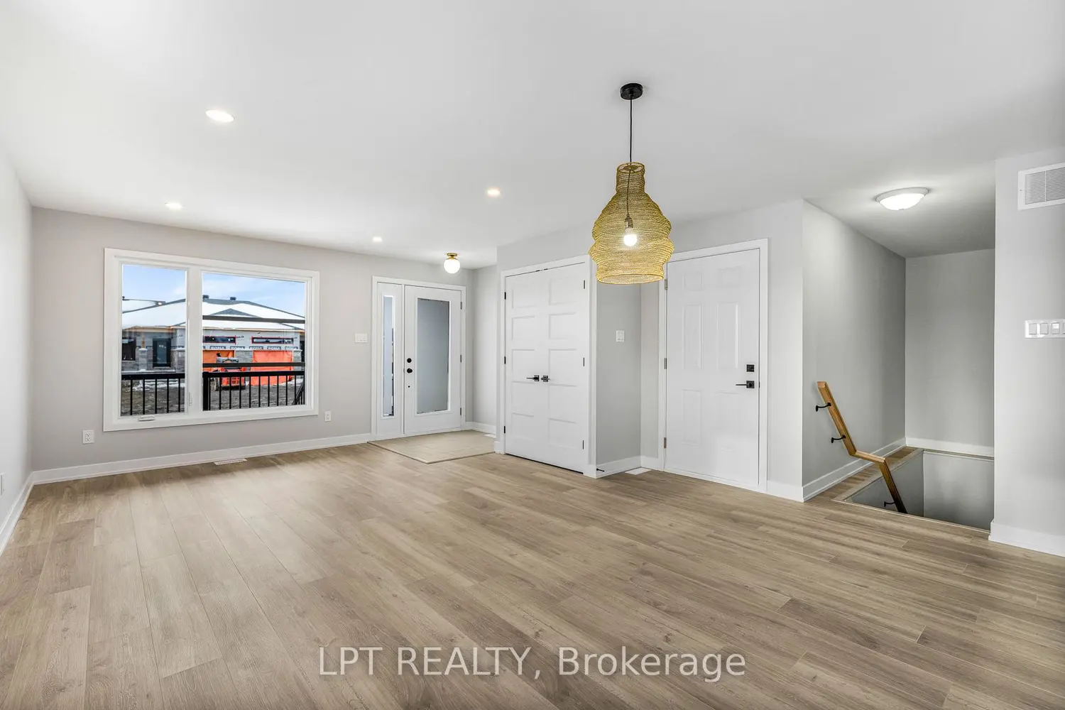 Additional image 9 of 965 Katia Street