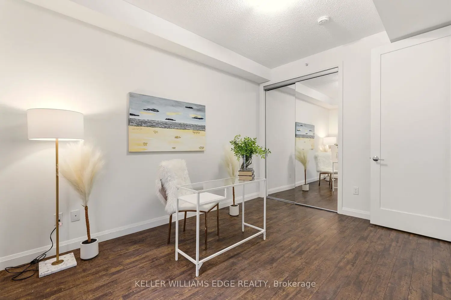 Additional image 11 of 112 King Street 408