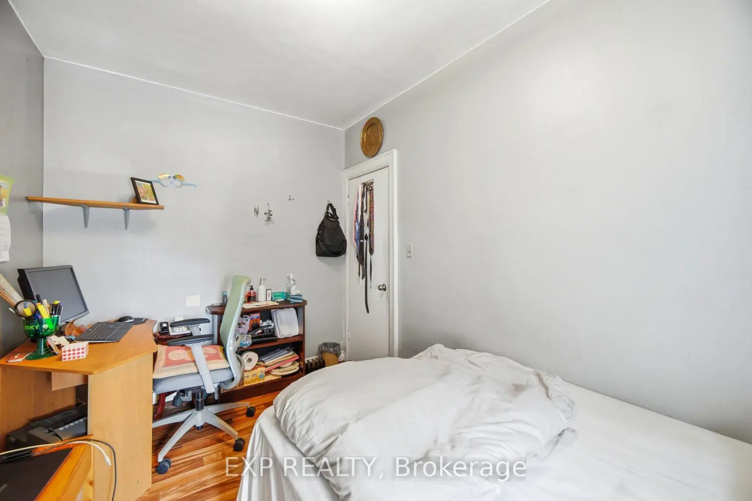 105 Rogers Road photo 5