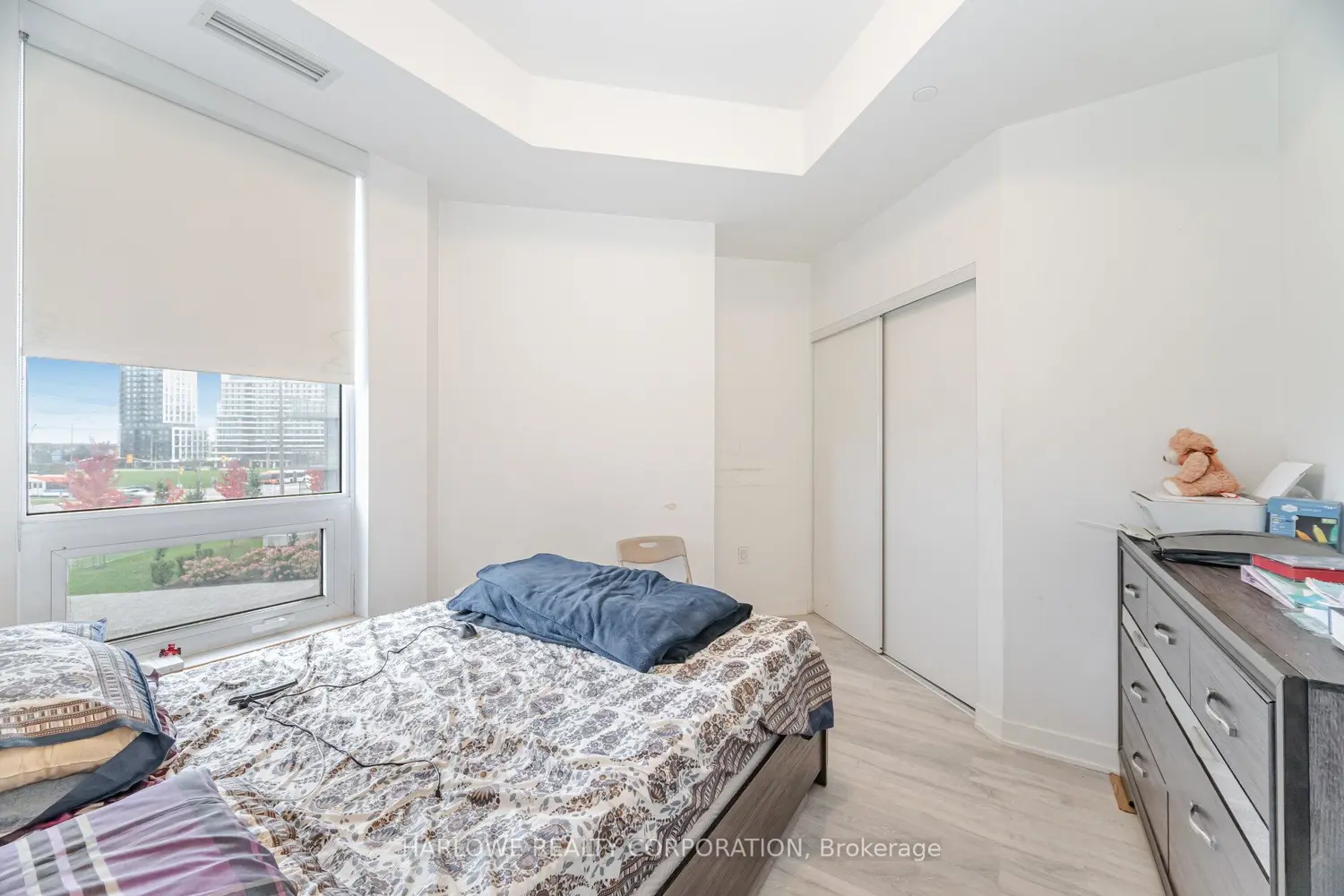 Additional image 7 of 4655 Metcalfe Avenue 204