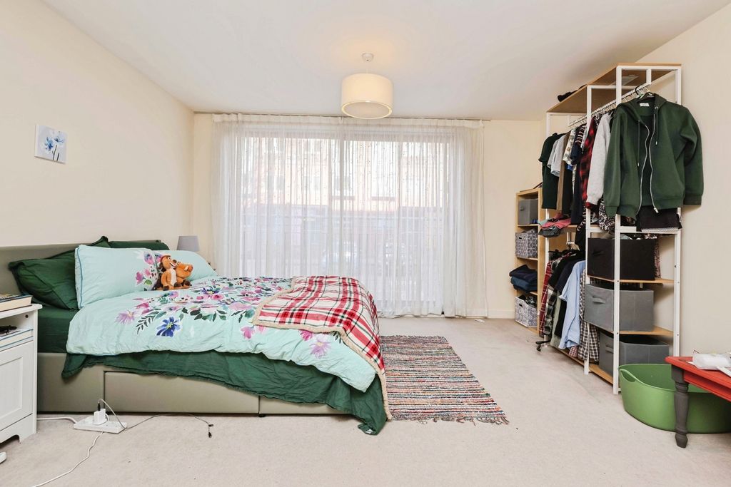 Additional image 10 of 2 bed flat for saleCrossley Road, Worcester, Worcestershire WR5