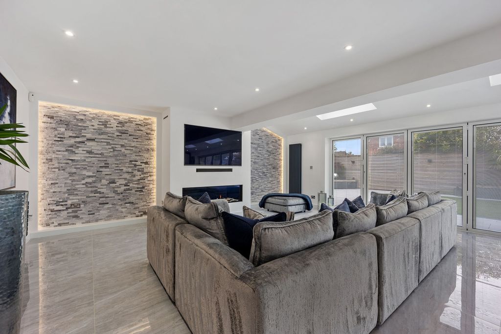 Additional image 45 of 5 bed detached house for saleBlack Horse Lane, Widnes WA8