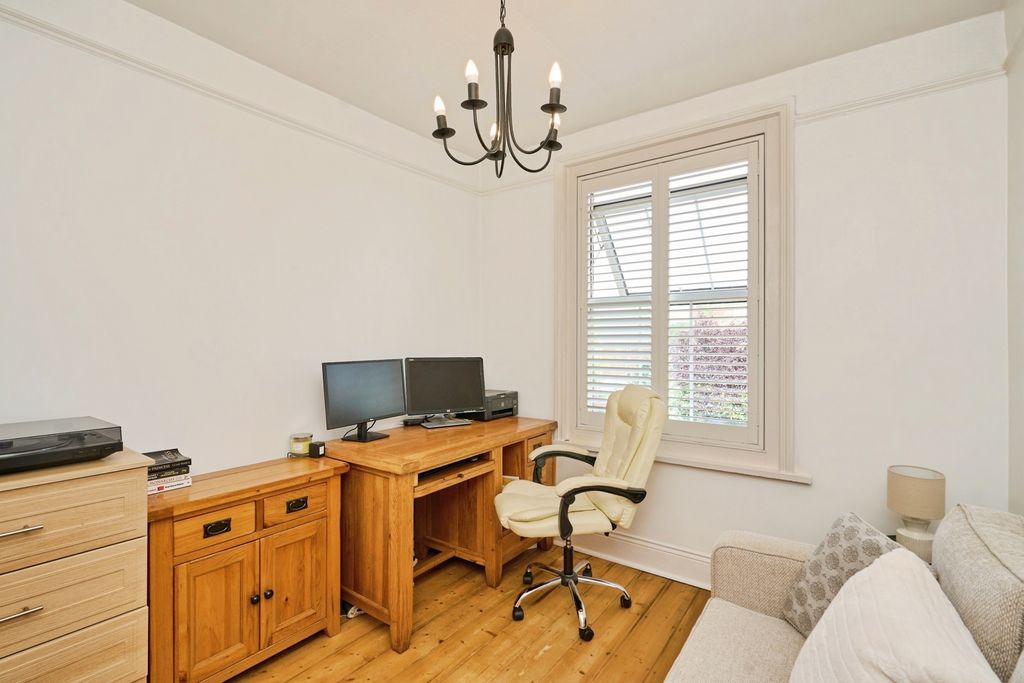 Additional image 17 of 4 bed detached house for saleCastle Road, Newport, Isle Of Wight PO30