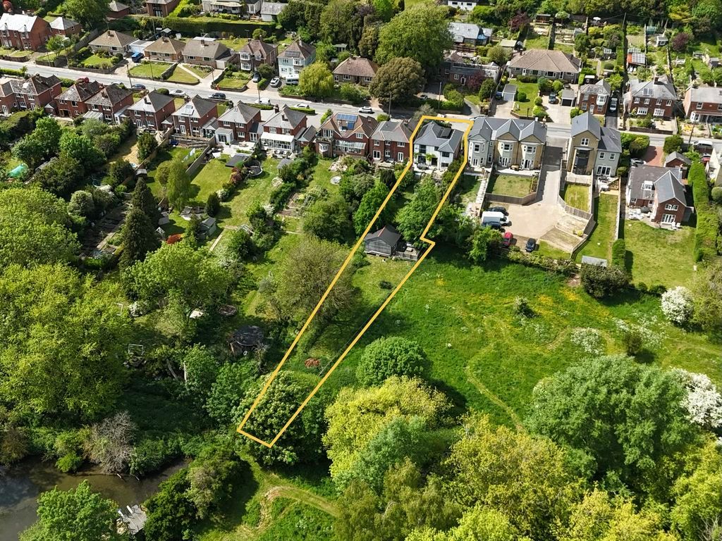 Additional image 35 of 4 bed detached house for saleClatterford Road, Newport PO30