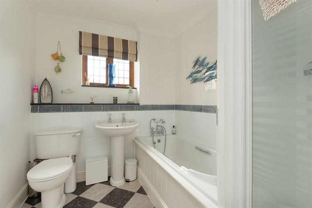 Additional image 23 of 5 bed detached house for saleBoundary Chase, Chestfield, Whitstable CT5
