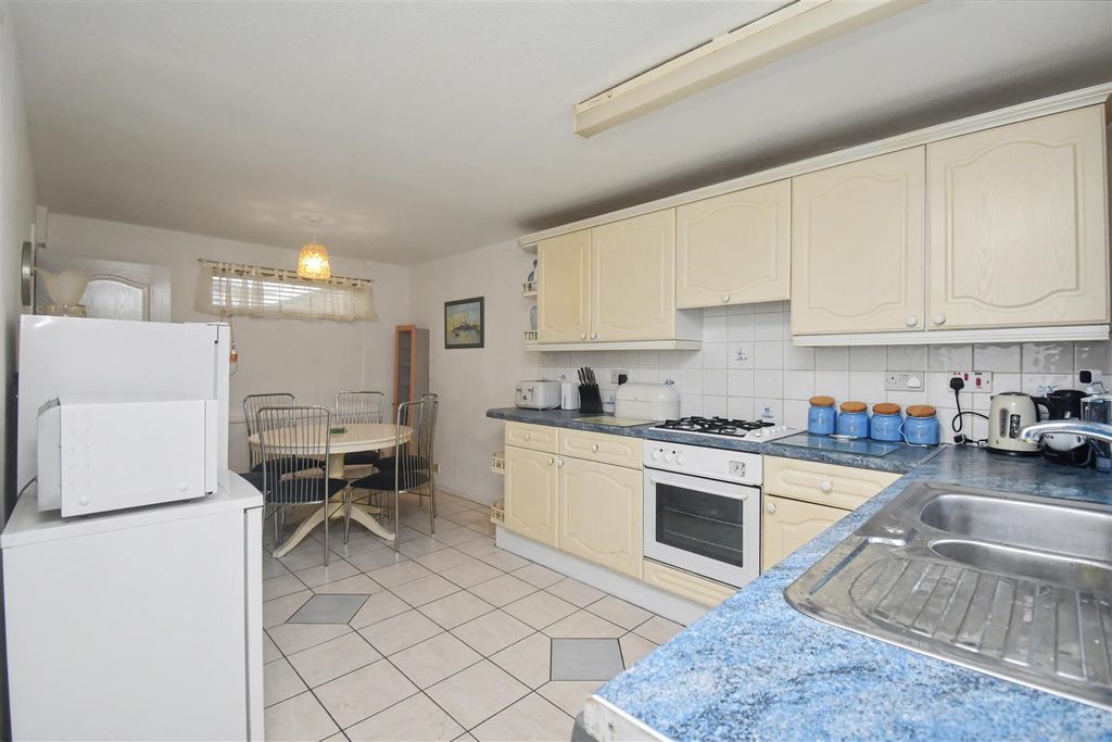 Additional image 8 of 3 bed terraced house for saleNN17, Staffa Walk, Corby
