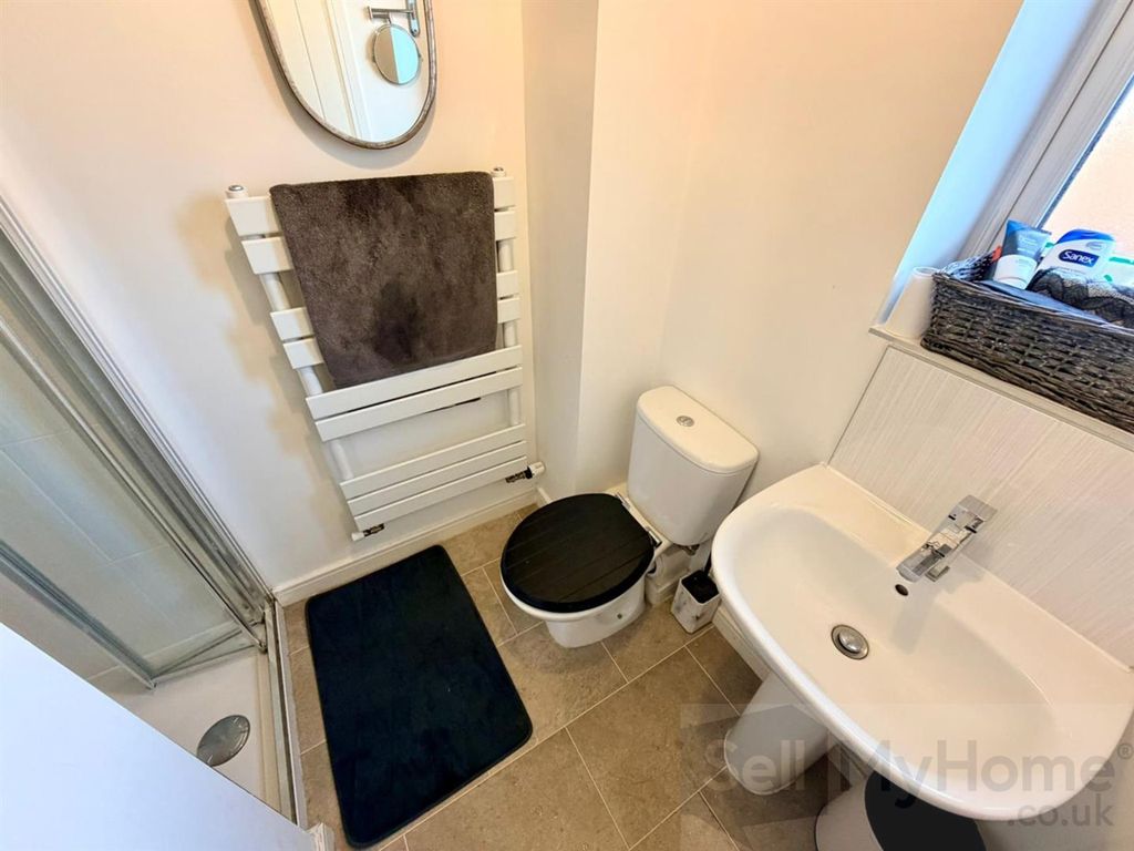 Additional image 8 of 3 bed semi-detached house for saleHigh Street, Fleckney, Leicester LE8