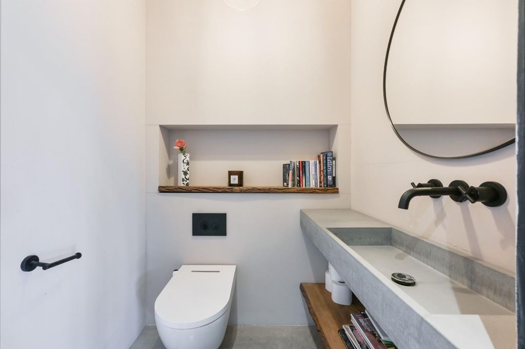 Additional image 13 of 6 bed semi-detached house for saleOaks Avenue, Worcester Park KT4