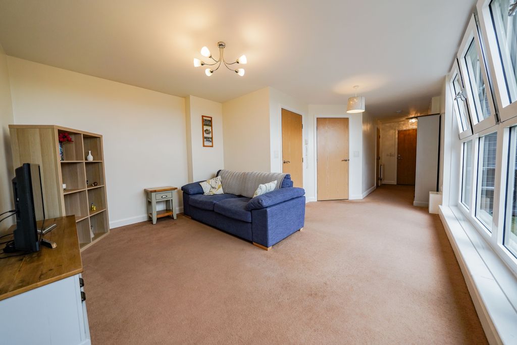Additional image 3 of 2 bed flat for saleCheckland Road, Thurmaston, Leicestershire LE4