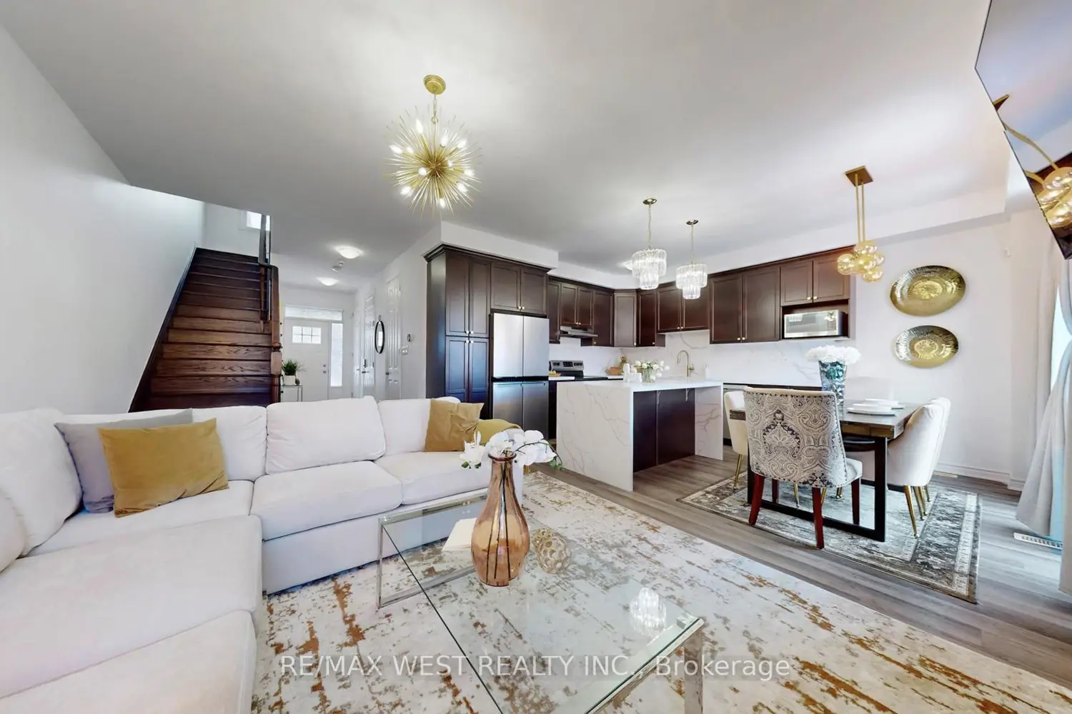 Additional image 3 of 902 Sumac Crescent