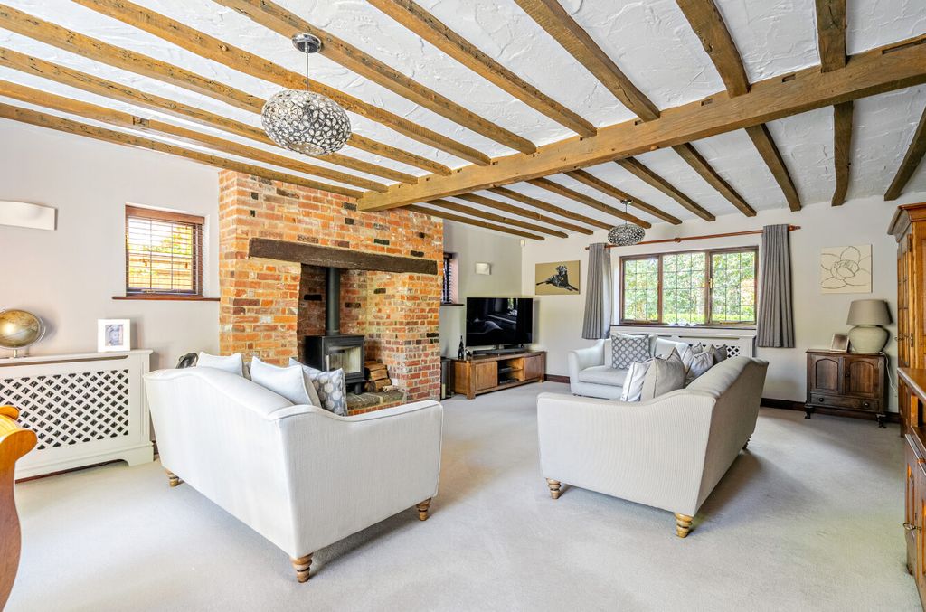 Additional image 4 of 5 bed detached house for saleRoundabout Lane, Winnersh, Wokingham RG41
