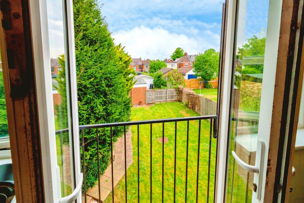 Additional image 5 of 1 bed flat for saleWinchester Road, Southampton SO16