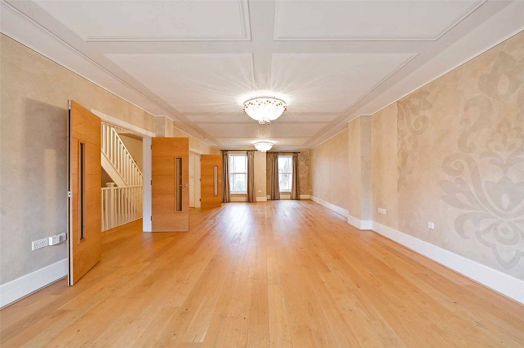 Additional image 8 of 5 bed terraced house for saleClaremont Road, Windsor, Berkshire SL4