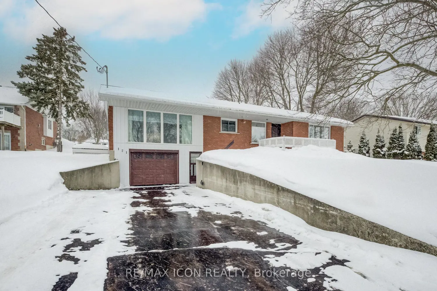 121 North Water Street photo 2