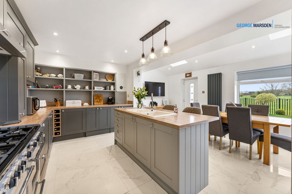 Additional image 8 of 5 bed detached house for saleWimborne Road, Wigan WN5