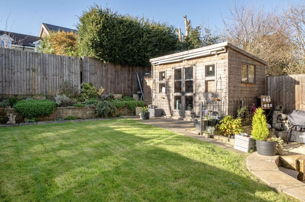 Additional image 2 of 4 bed detached house for saleGrants Close, Wincanton, Somerset BA9