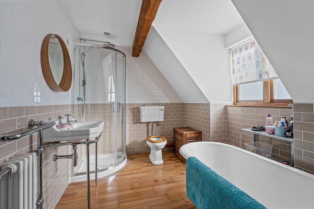 Additional image 9 of 5 bed property for saleShipton Road, Woodstock OX20