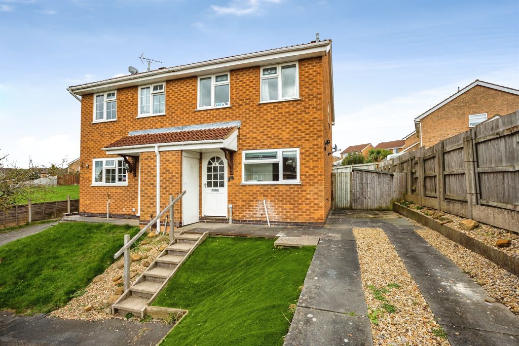 3 bed semi-detached house for saleAsh Grove, Melton Mowbray LE13
