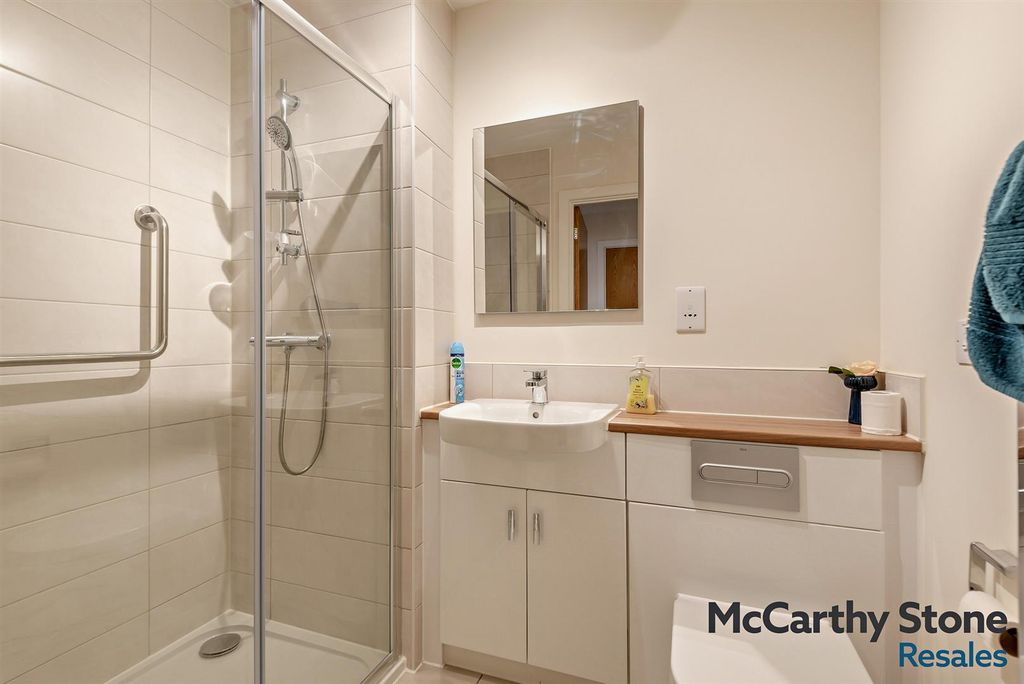 Additional image 17 of 2 bed flat for saleHampton Place, Hampton Close, Shirley, Southampton SO15