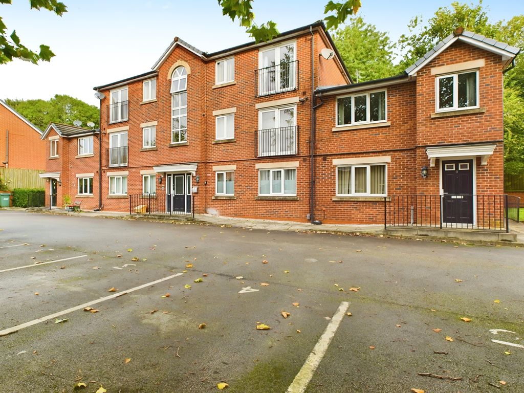 2 bed flat for saleNeville Street, Wigan WN2