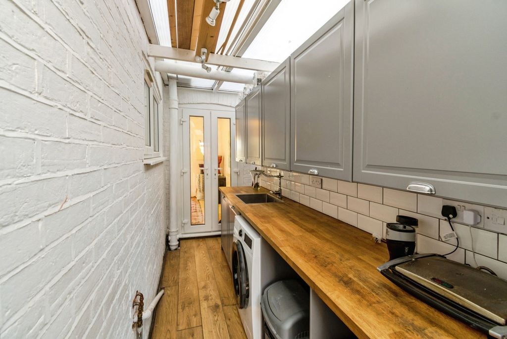 Additional image 9 of 3 bed terraced house for saleBladon Road, Southampton, Hampshire SO16