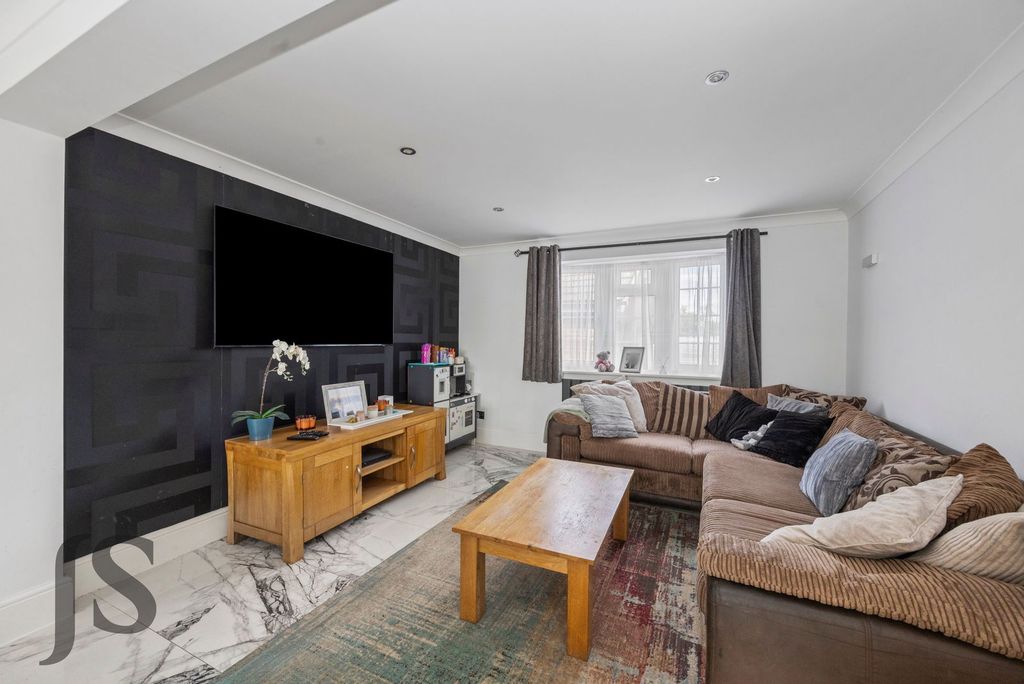 Additional image 9 of 6 bed detached house for saleMill Lane, High Salvington, Worthing BN13