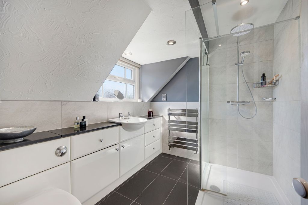 Additional image 21 of 5 bed detached house for saleYork Crescent, Wilmslow SK9