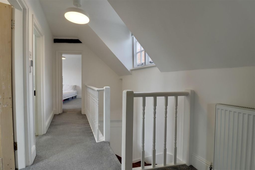 Additional image 17 of 3 bed detached house for saleBeck Street, Portsmouth PO1
